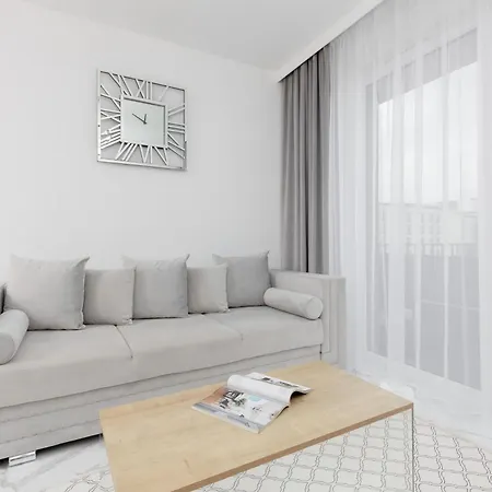 Praga Arte Apartments With Parking & Balcony By Noclegi Renters Varsovia Exterior foto