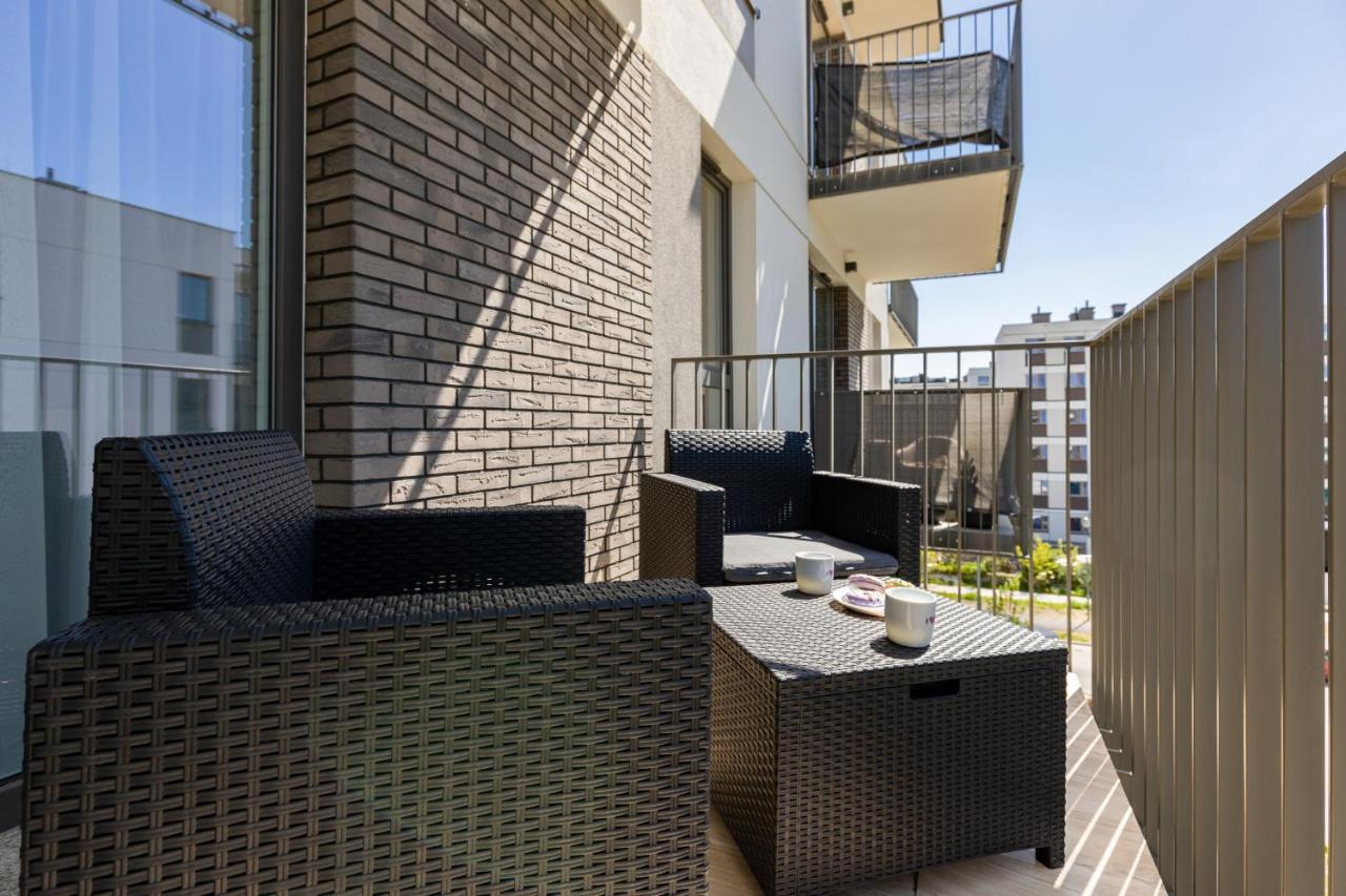 Praga Arte With Parking & Balcony By Renters Apartment Warsaw